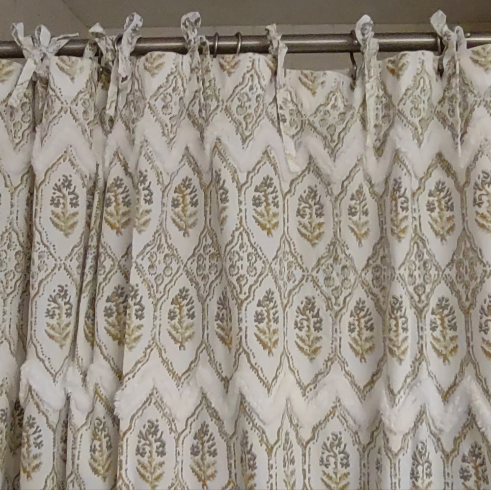 Shower Curtain,  Bath Towel,  Hand Towel (2)